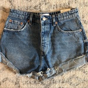 NWT Never Worn Zara High Rise Light Wash Cutoff Denim Shorts